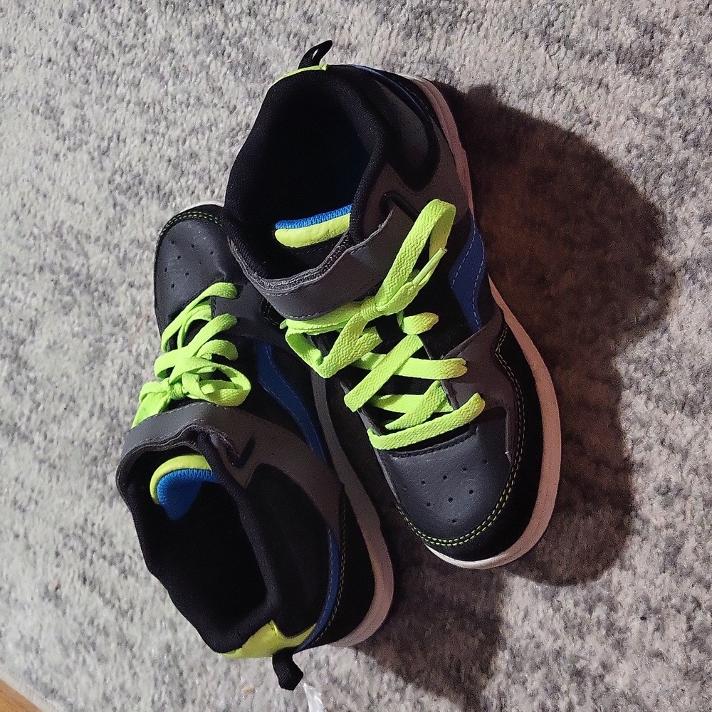 Boys Op shoes